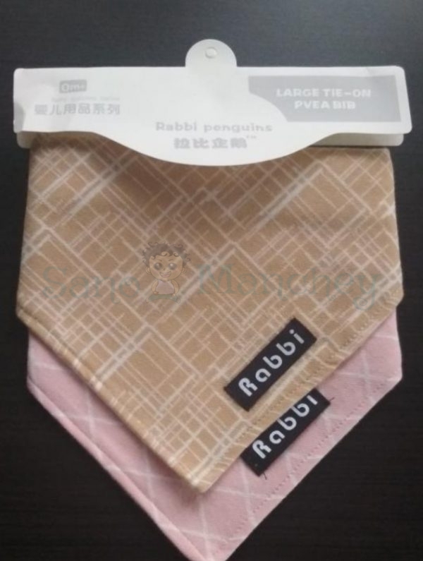 triangular-bib
